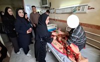 عیادت از سالمندان بستری در بیمارستان به مناسبت هفته سلامت سالمندان